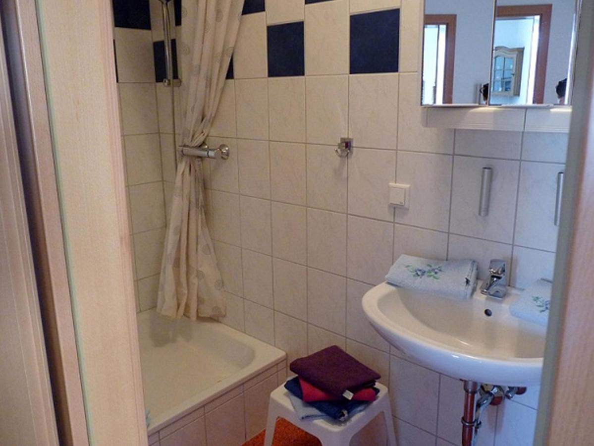 Naumburg  Ferienwohnung Familie Jacobi "Kurfuerst" מראה חיצוני תמונה
