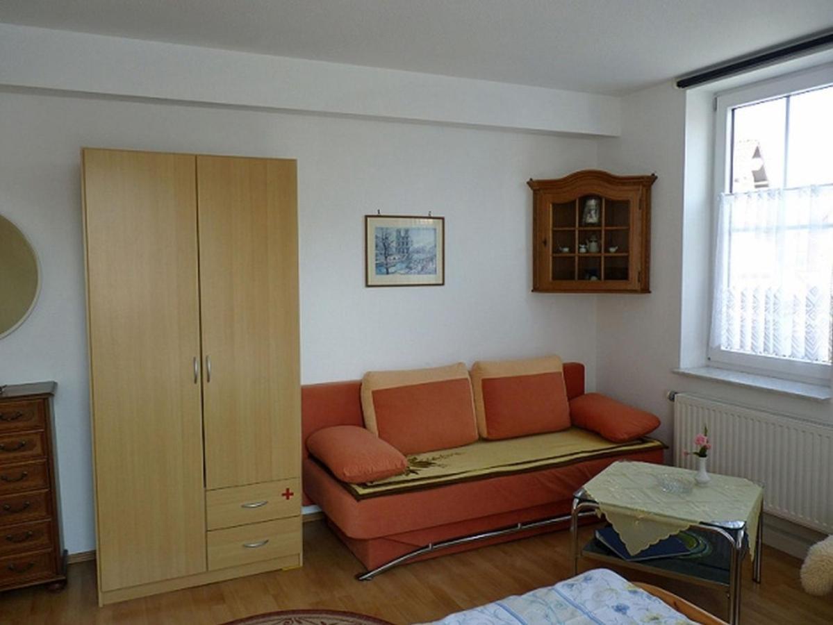 Naumburg  Ferienwohnung Familie Jacobi "Kurfuerst" מראה חיצוני תמונה